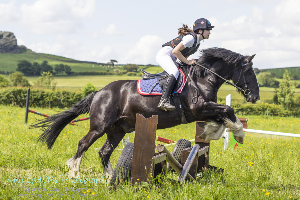 Crain Syke Jump Cross -  Amy Griffiths Photography - Equestrian Event Photographer