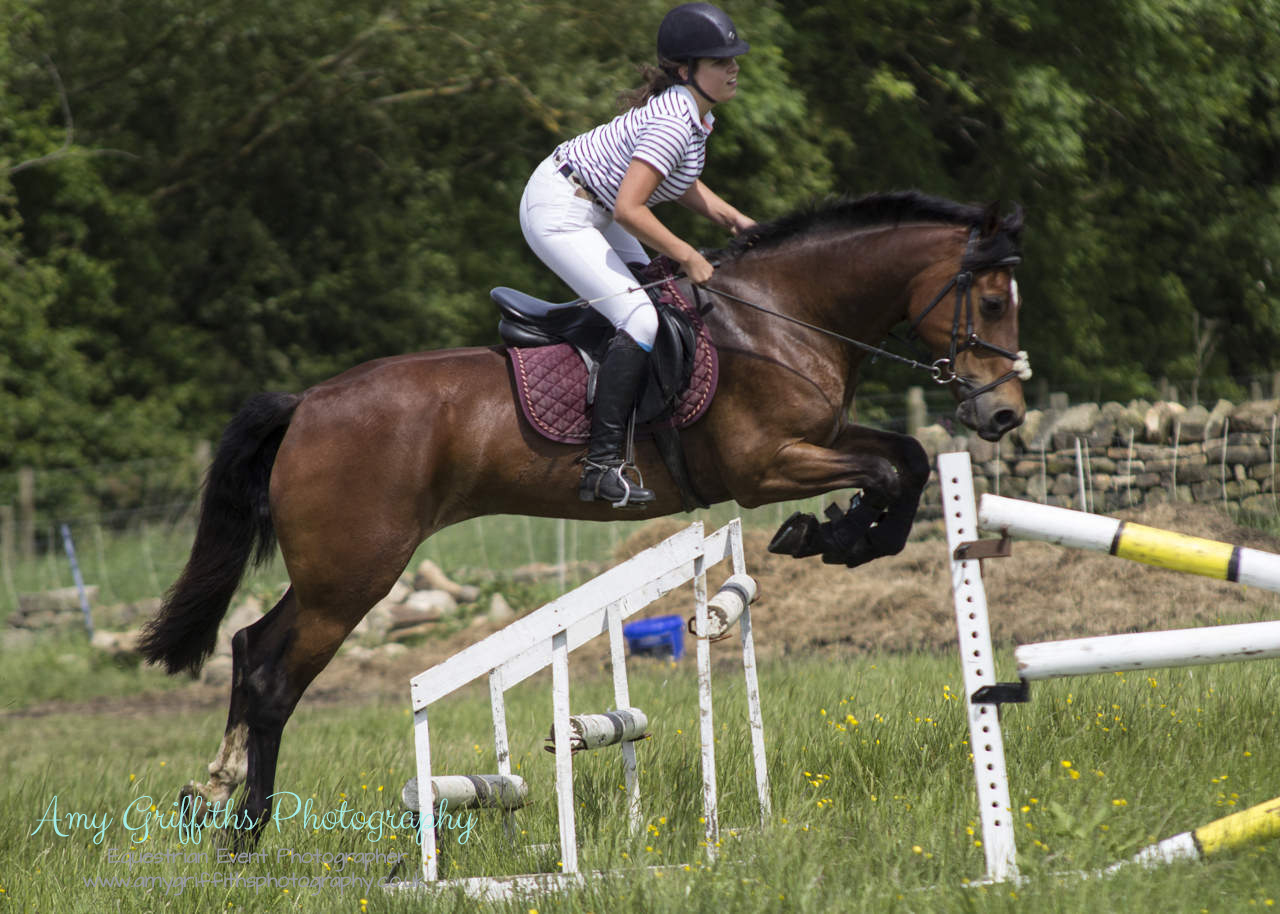 Crain Syke Jump Cross -  Amy Griffiths Photography - Equestrian Event Photographer